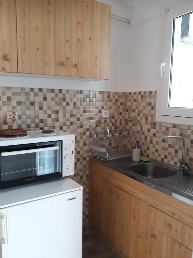 Fully Renovated Small & Cosy Studio Athens Exterior photo